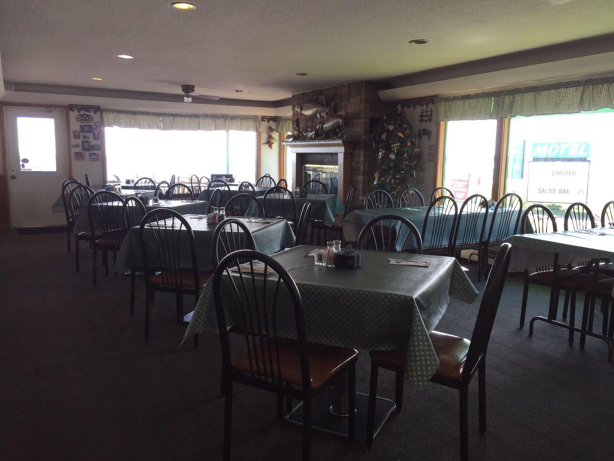 Twin Pines Resort Garrison Exterior foto